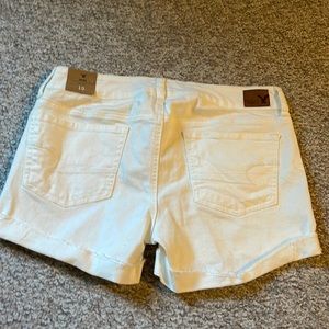 BNWT American Eagle shorts